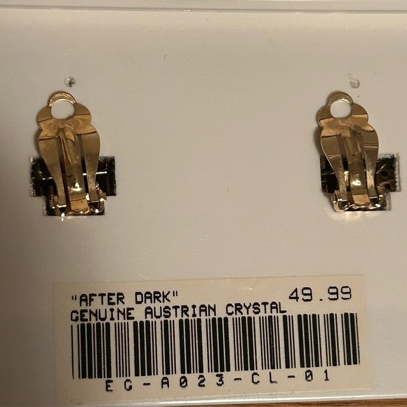 clip on earrings Fifth Avenue Collection - Picture 3 of 3